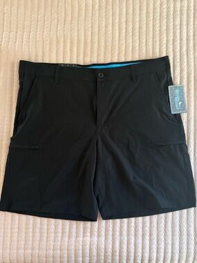 Men's Black Performance Golf Shorts Size 40 NWT